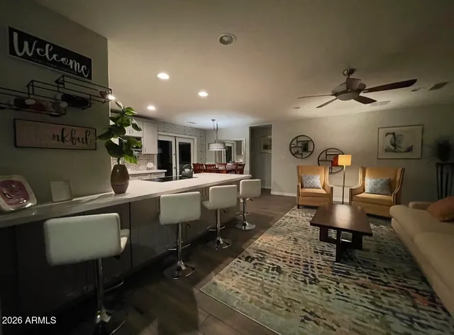 $3,200 | 1053 East Alameda Drive, Tempe, AZ 85282