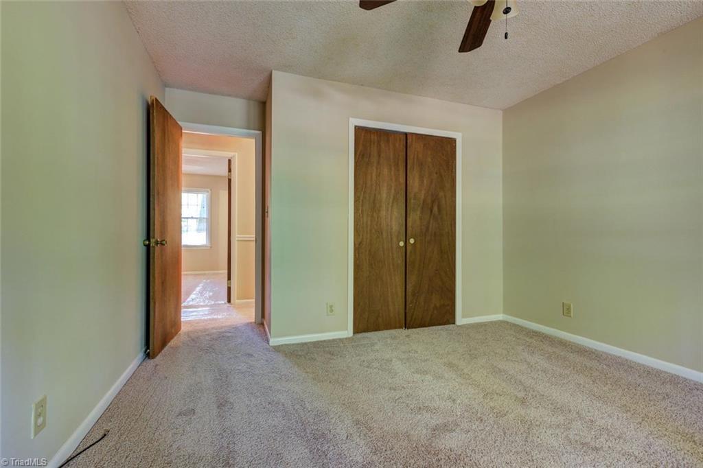 7211 Prentiss Road Greensboro, NC 27409 - Photo 22 of 30