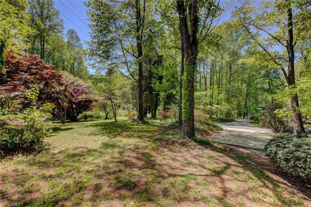 7211 Prentiss Road Greensboro, NC 27409 - Photo 28 of 30