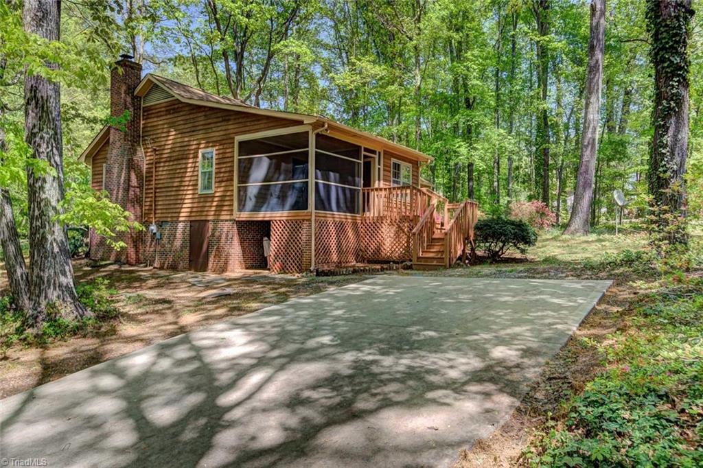 7211 Prentiss Road Greensboro, NC 27409 - Photo 4 of 30