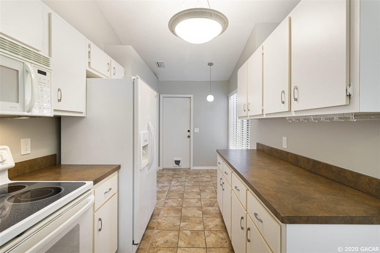 4941 Southwest 10th Lane Gainesville, FL 32607 - Photo 11 of 30