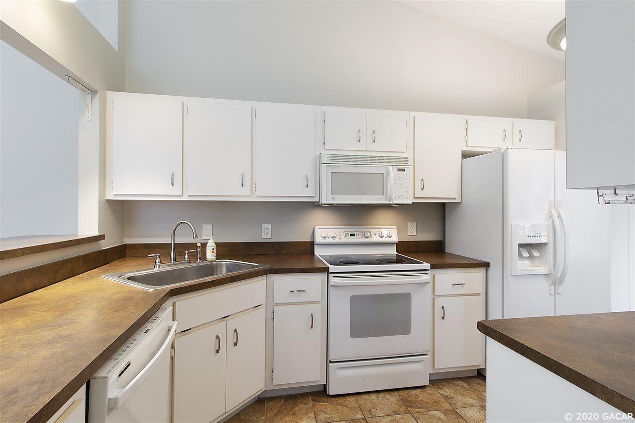 4941 Southwest 10th Lane Gainesville, FL 32607 - Photo 10 of 30