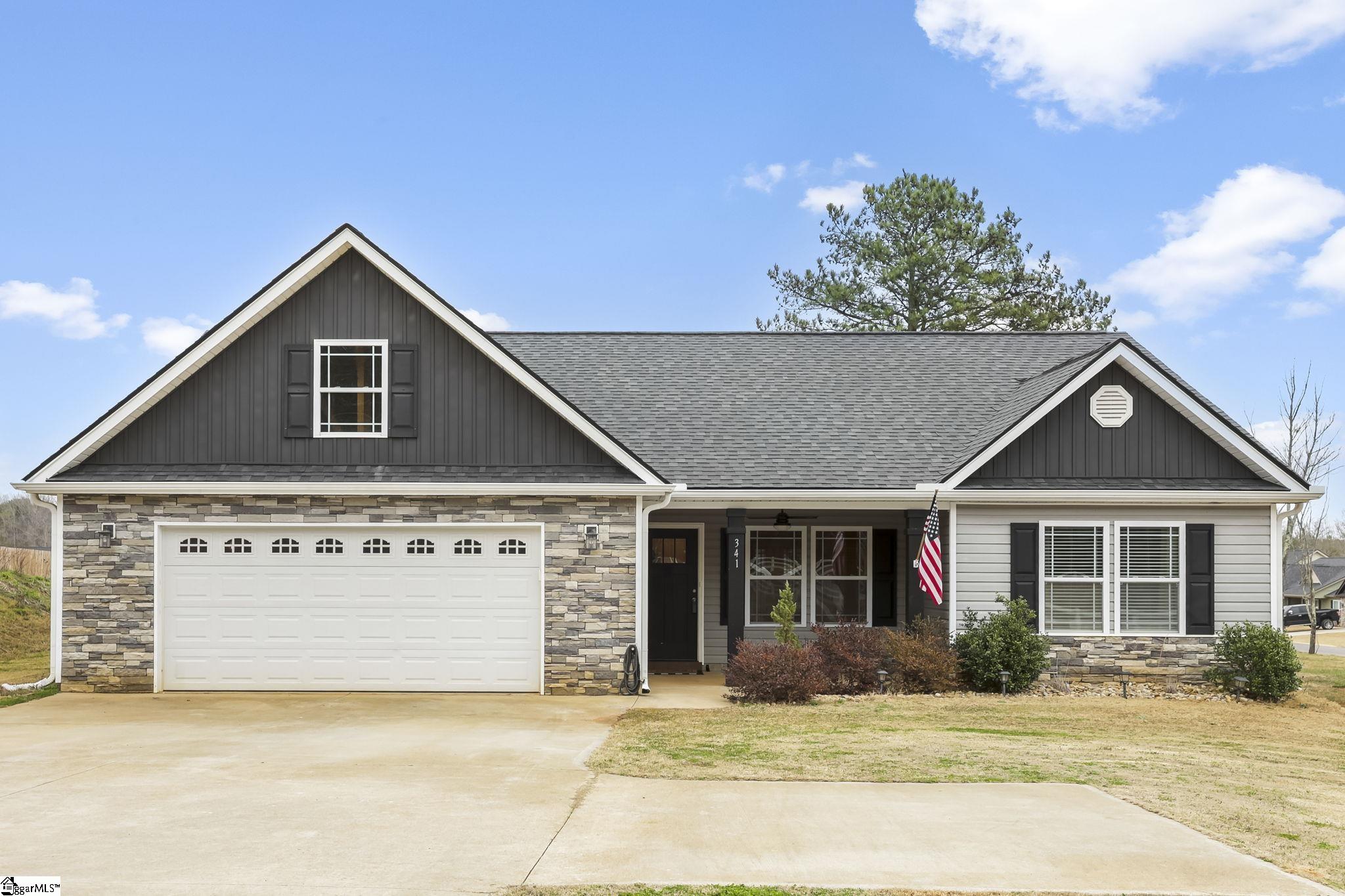 341 Mill Gin Road Campobello, SC 29322 - Photo 1 of 34