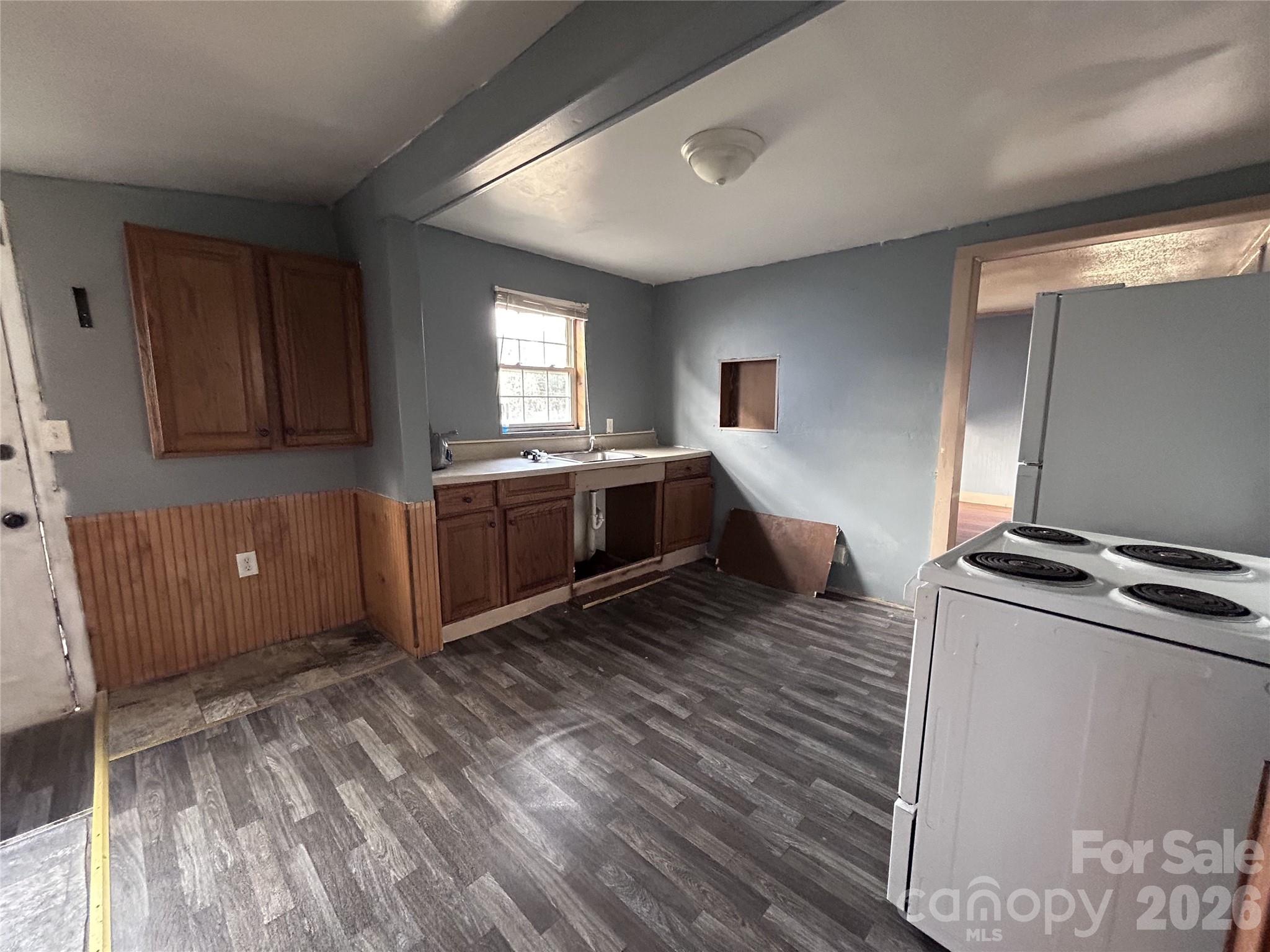 1409 Laboratory Road Lincolnton, NC 28092 - Photo 4 of 10