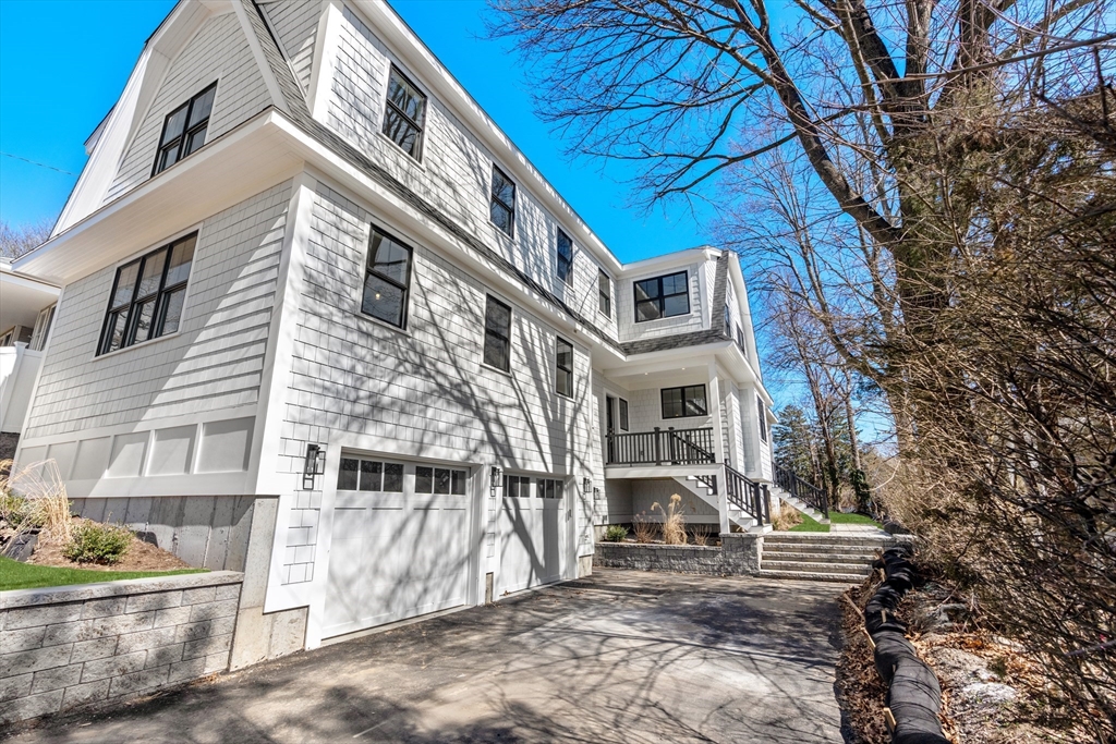 95 Wompatuck Road Hingham, MA 02043 - Photo 1 of 40 Gallery Image 1