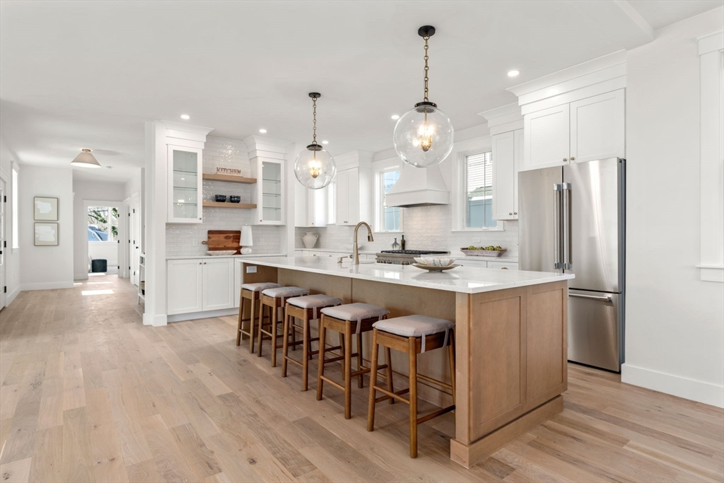 95 Wompatuck Road Hingham, MA 02043 - Photo 8 of 40 Gallery Image 8