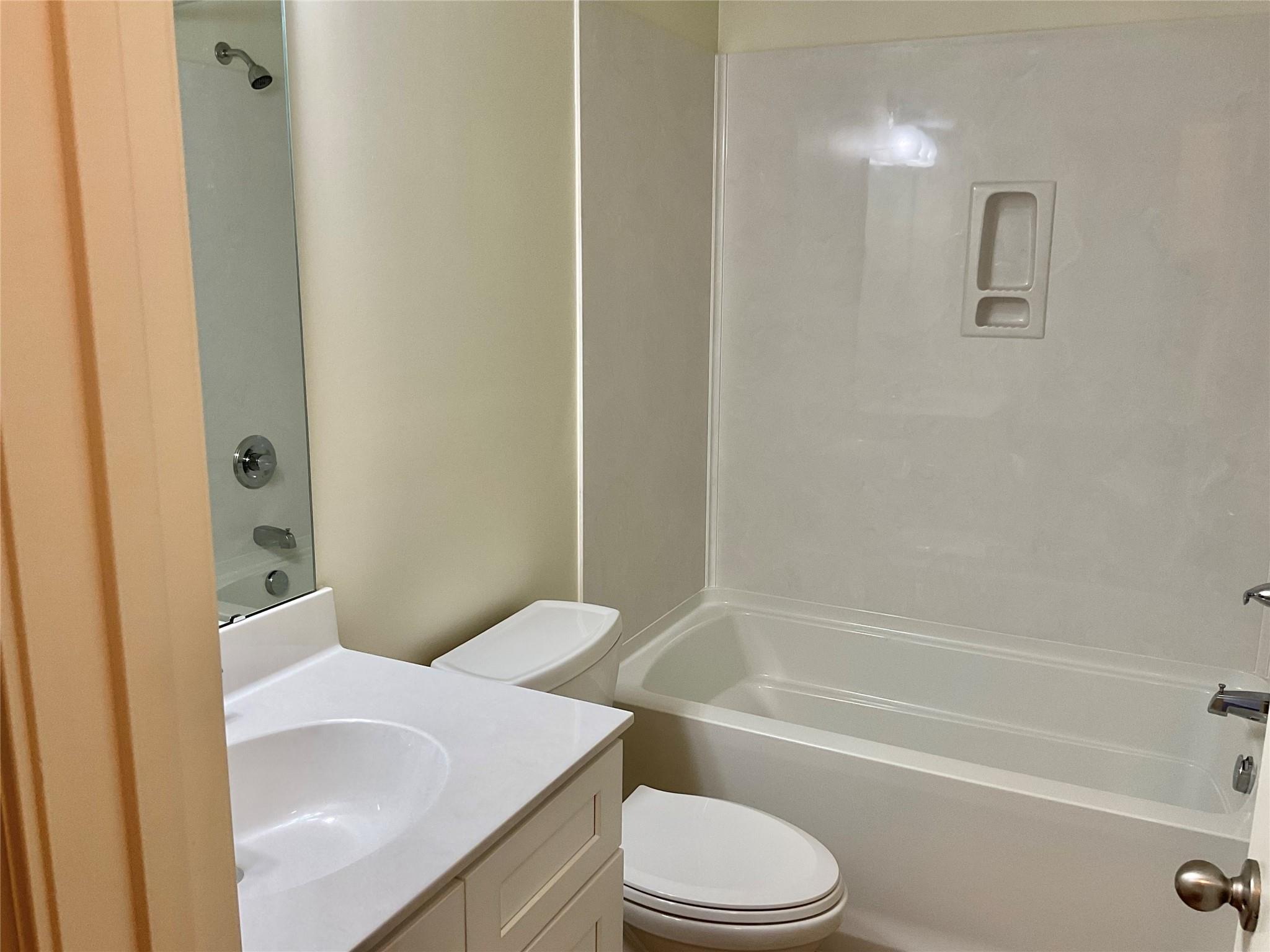 1285 Janice Road Lincolnton, NC 28092 - Photo 12 of 19 a bathroom with a sink a toilet and bathtub