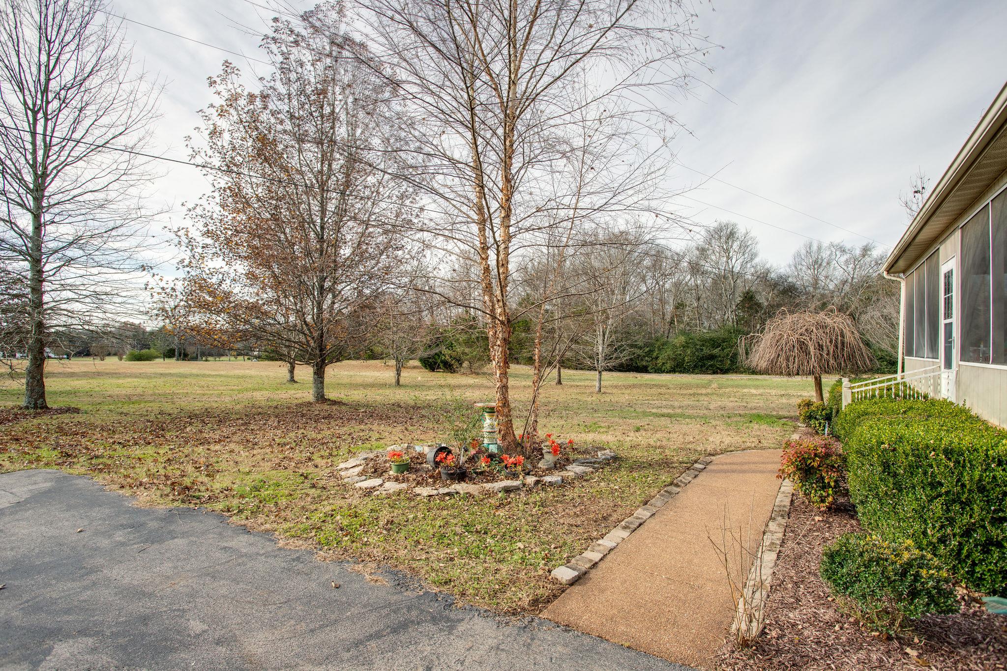4880 Pyles Road Chapel Hill, TN 37034 - Photo 5 of 30 Gallery Image 5