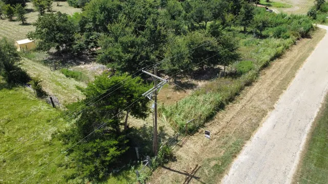 $92,000 | 11305 Cooper Lane, Calvert, TX 77837