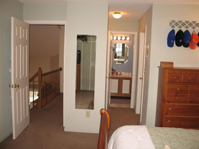 1052 Sterling Ridge Drive Rensselaer, NY 12144 - Photo 8 of 12 Photo 8