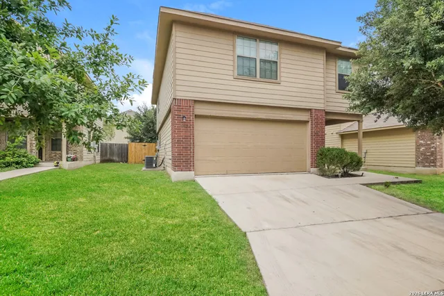 $1,750 | 8927 Ashley Wilkes, San Antonio, TX 78221