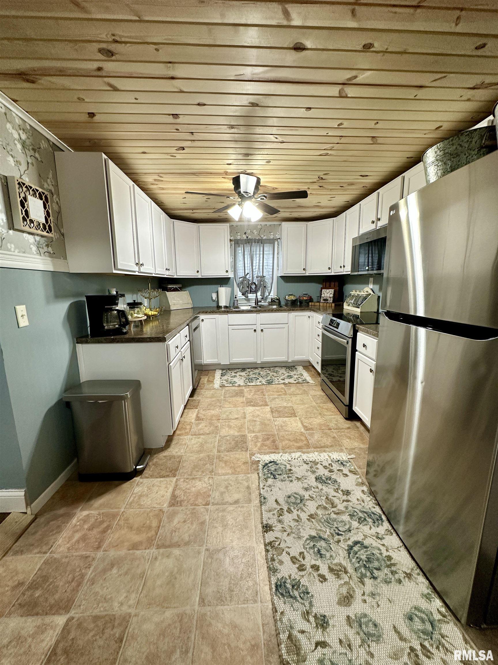 200 State Street Concord, IL 62631 - Photo 20 of 52