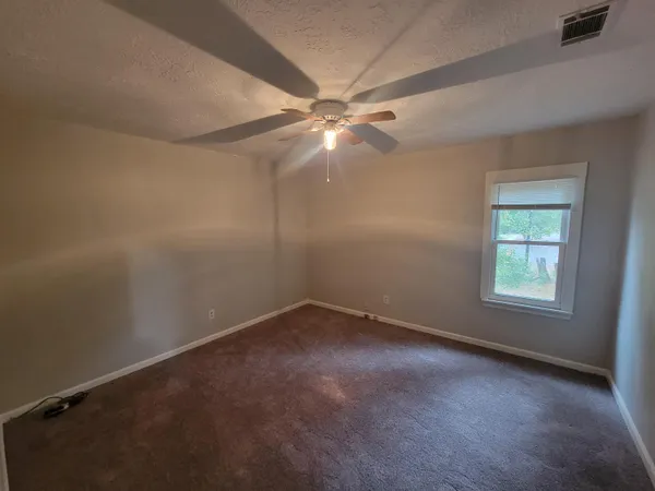 $850 | 112 Chalet North Court, North Augusta, SC 29841