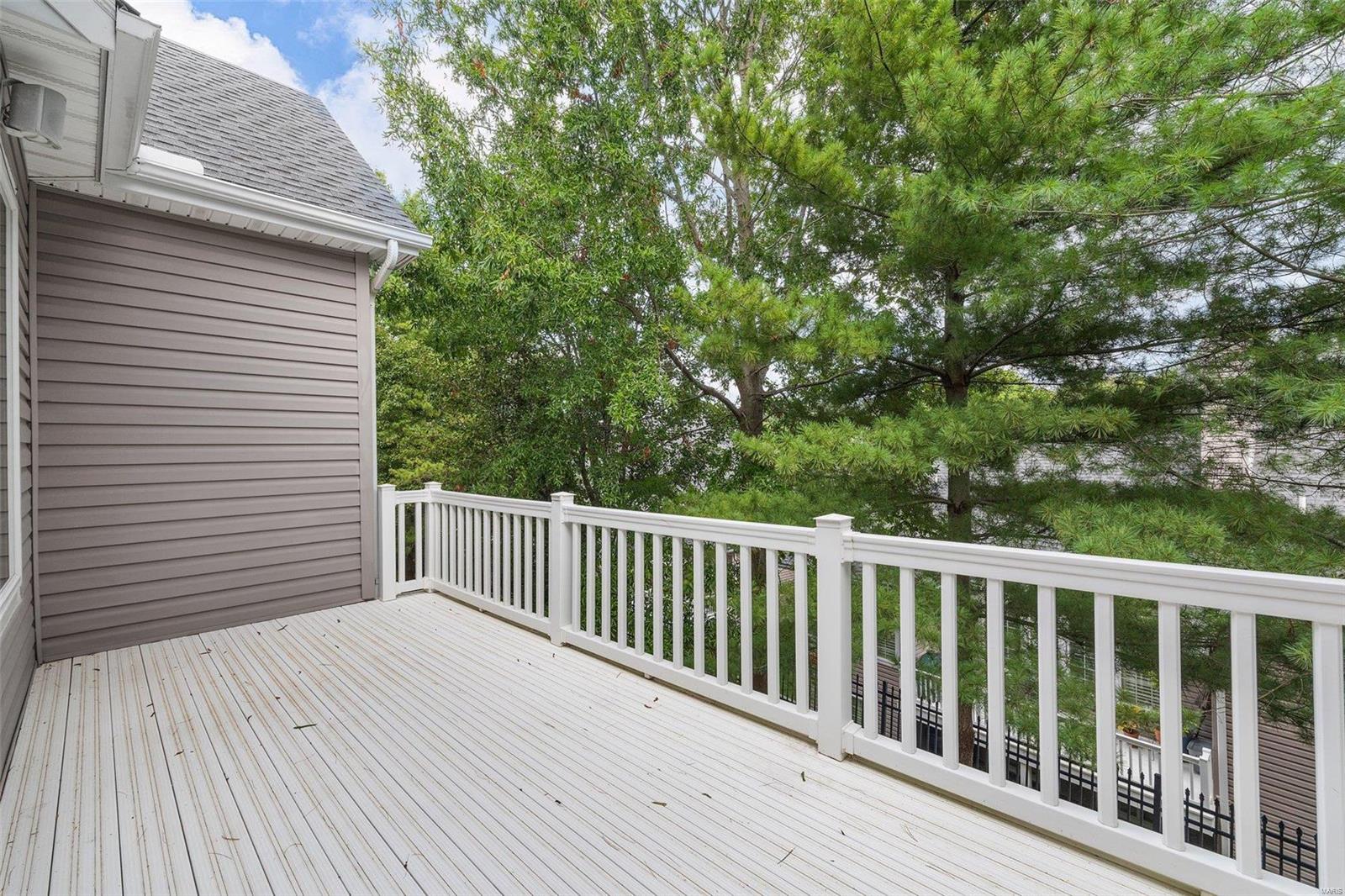 1906 Chesterfield Ridge Circle Chesterfield, MO 63017 - Photo 23 of 50 Gallery Image 23