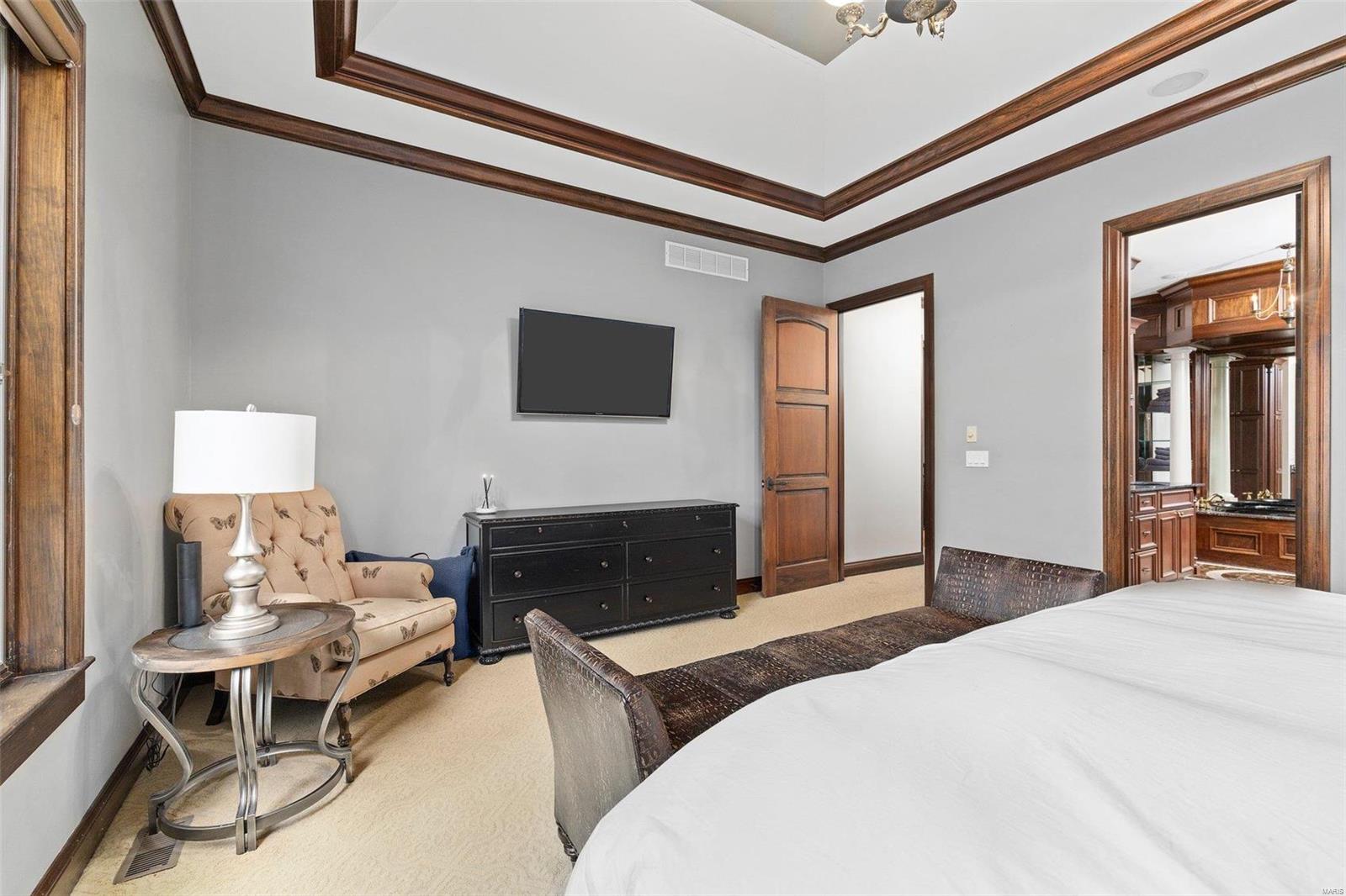 1906 Chesterfield Ridge Circle Chesterfield, MO 63017 - Photo 28 of 50 Gallery Image 28
