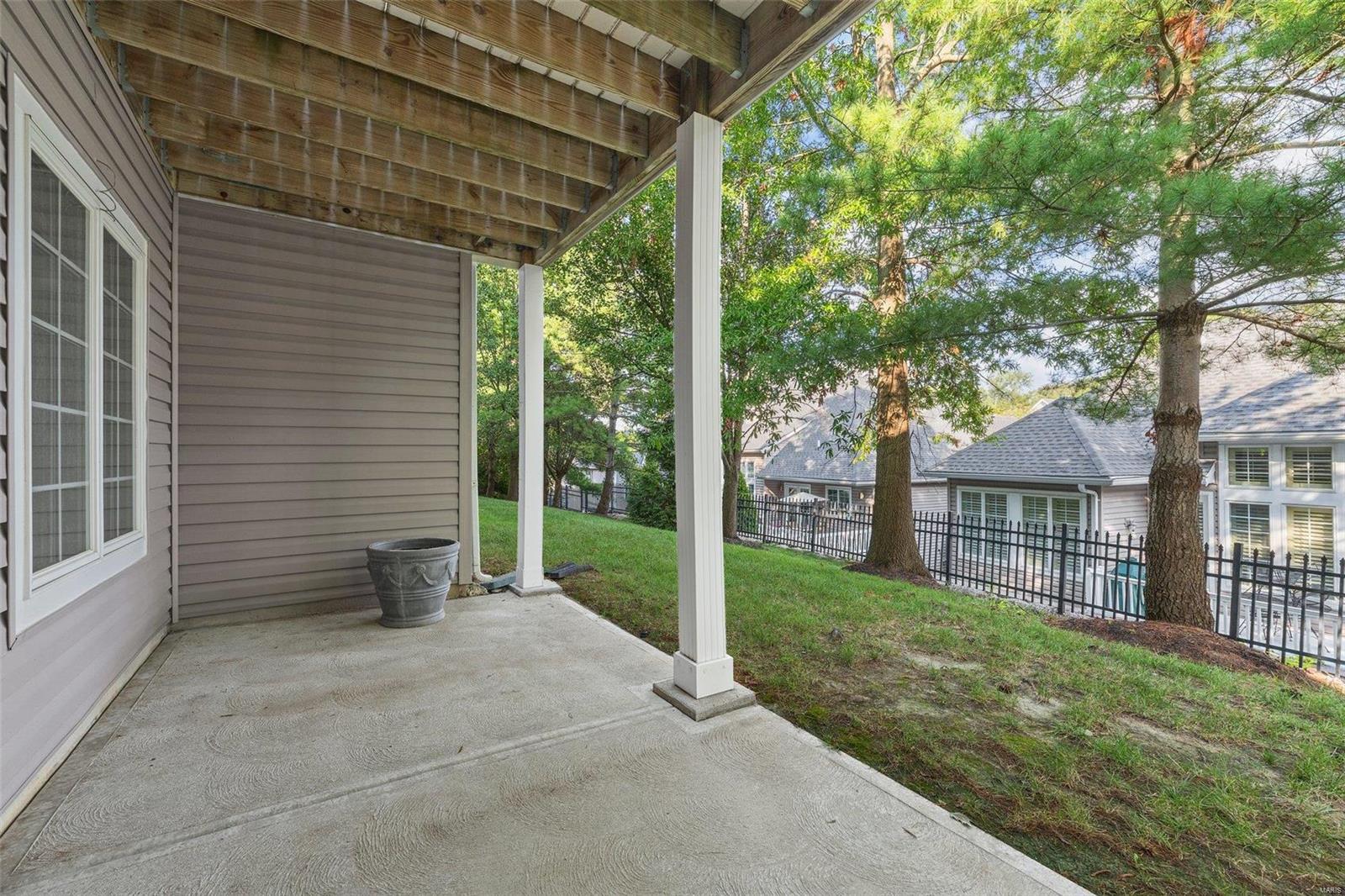 1906 Chesterfield Ridge Circle Chesterfield, MO 63017 - Photo 46 of 50 Gallery Image 46