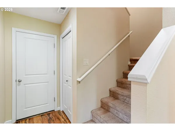 $425,000 | 2308 Northwest Sunny Lane, Albany, OR 97321