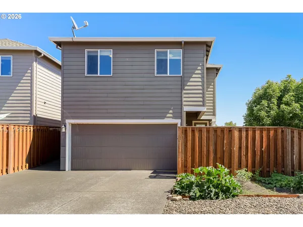 $425,000 | 2308 Northwest Sunny Lane, Albany, OR 97321