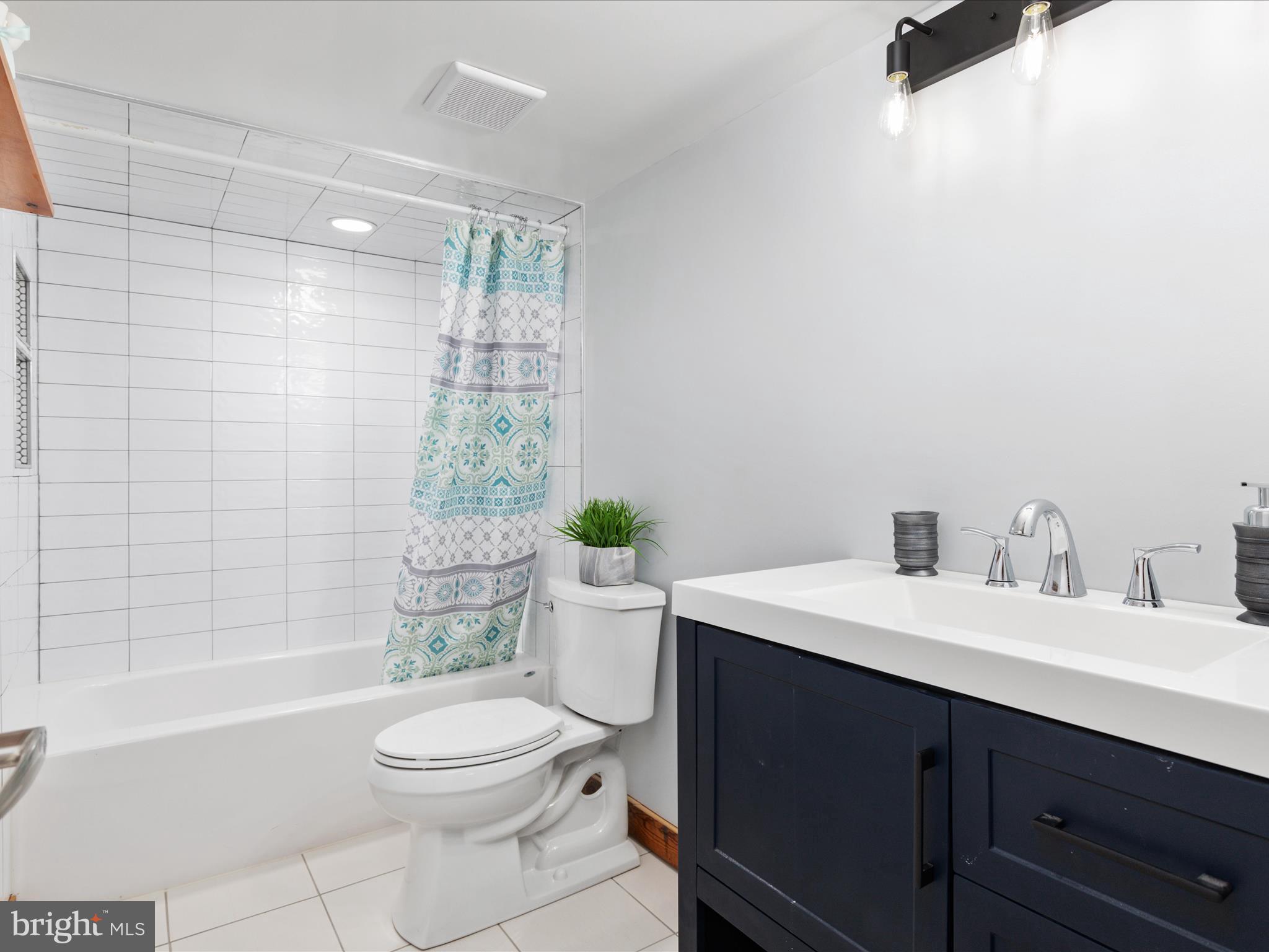 4834 Fort Valley Road Fort Valley, VA 22652 - Photo 20 of 45 Full bathroom in basement