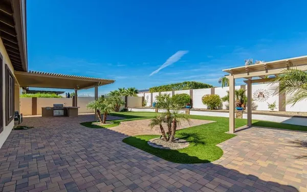 $3,300 | 14892 Aldea Drive North, Litchfield Park, AZ 85340