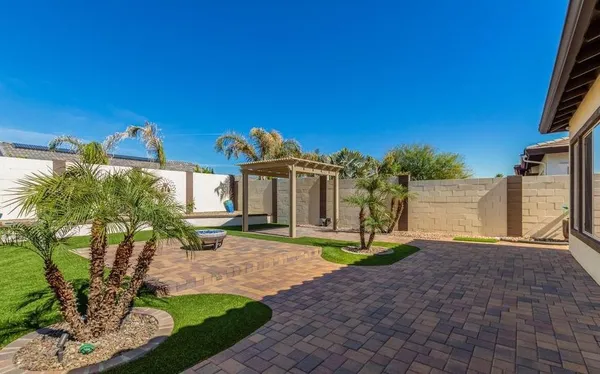 $3,300 | 14892 Aldea Drive North, Litchfield Park, AZ 85340