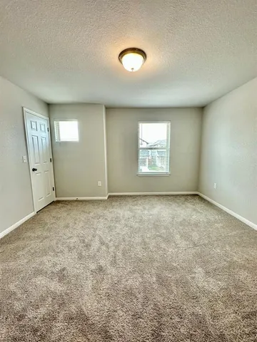 $2,050 | 124 MacArthur Drive, Leander, TX 78641