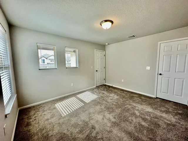 $2,050 | 124 MacArthur Drive, Leander, TX 78641