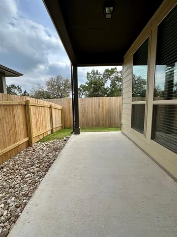 $2,050 | 124 MacArthur Drive, Leander, TX 78641