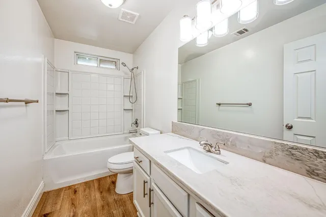 $419,900 | 5176 West Michigan Avenue, Fresno, CA 93722