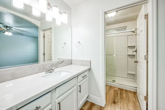 $419,900 | 5176 West Michigan Avenue, Fresno, CA 93722