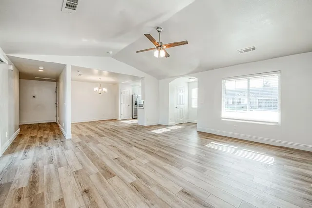 $419,900 | 5176 West Michigan Avenue, Fresno, CA 93722