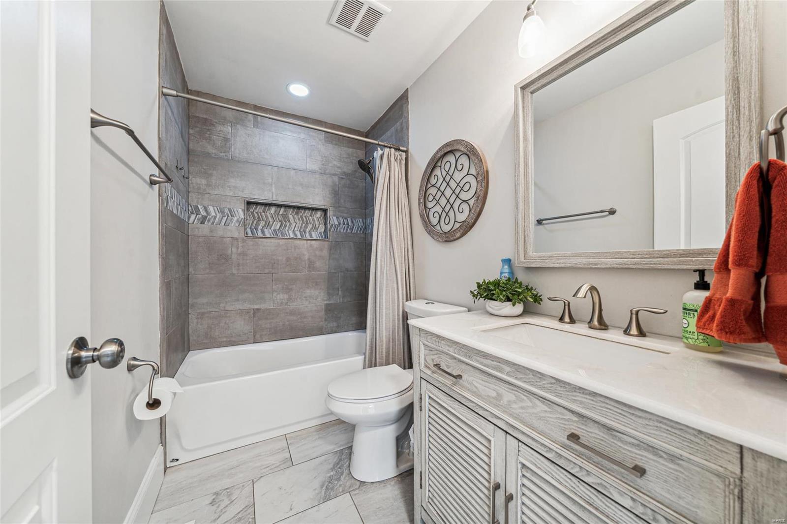 507 Buckley Road St. Louis, MO 63125 - Photo 13 of 22 Gallery Image 13