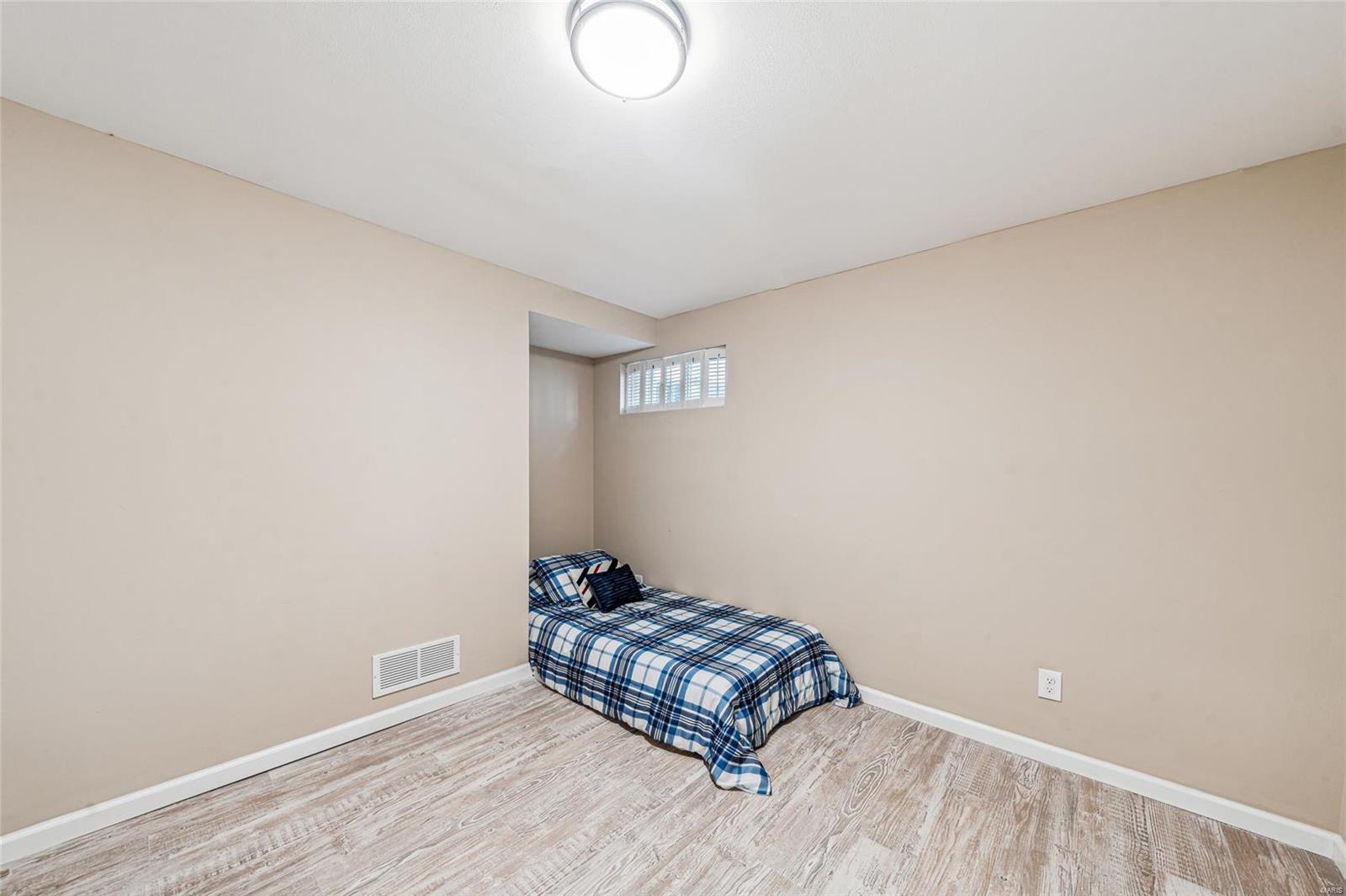 507 Buckley Road St. Louis, MO 63125 - Photo 16 of 22 Gallery Image 16