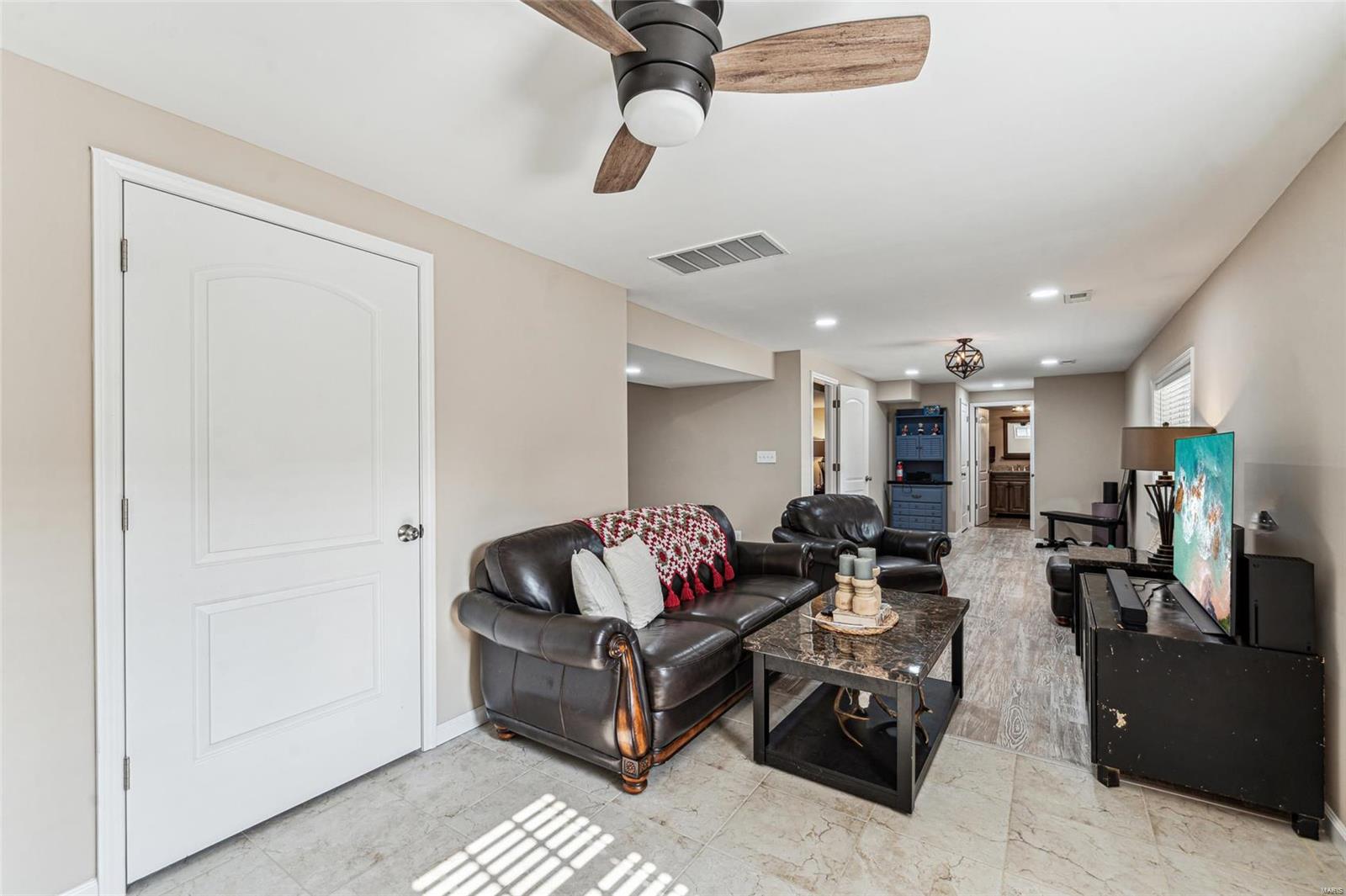 507 Buckley Road St. Louis, MO 63125 - Photo 18 of 22 Gallery Image 18