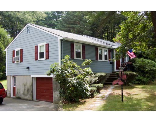 31 Van Norden Road Reading, MA 01867 - Photo 5 of 12 Gallery Image 5