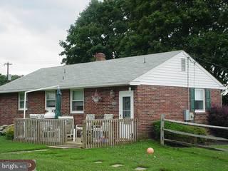 1622 New London Road Landenberg, PA 19350 - Photo 3 of 6