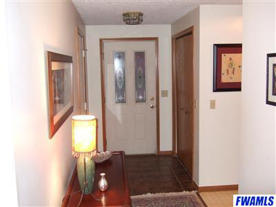 2925 Wilderness Road Fort Wayne, IN 46845 - Photo 4 of 15
