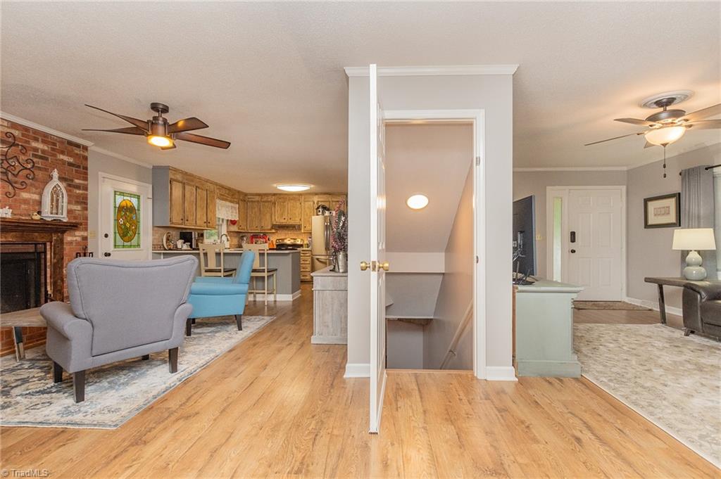 4800 Ina Lane Walkertown, NC 27051 - Photo 9 of 49