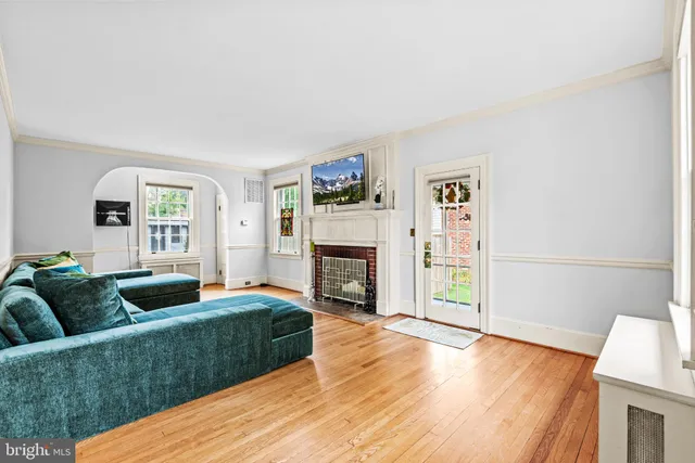 $625,000 | 1107 Kenmore Avenue, Fredericksburg, VA 22401