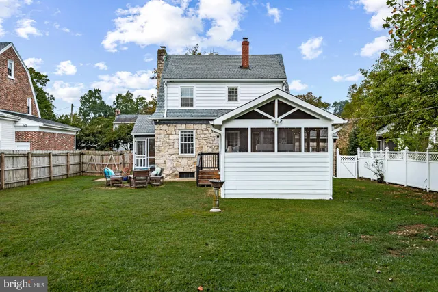 $625,000 | 1107 Kenmore Avenue, Fredericksburg, VA 22401