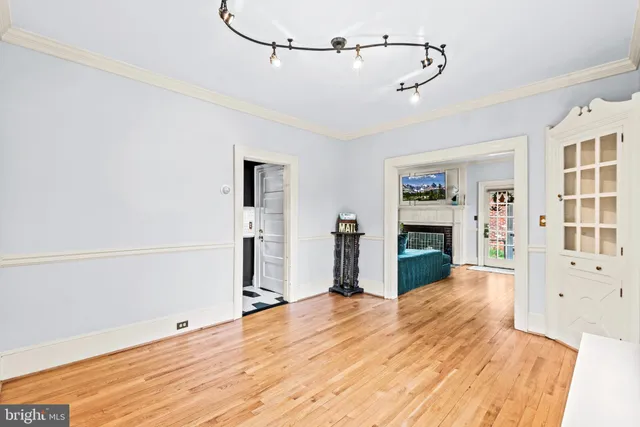 $625,000 | 1107 Kenmore Avenue, Fredericksburg, VA 22401