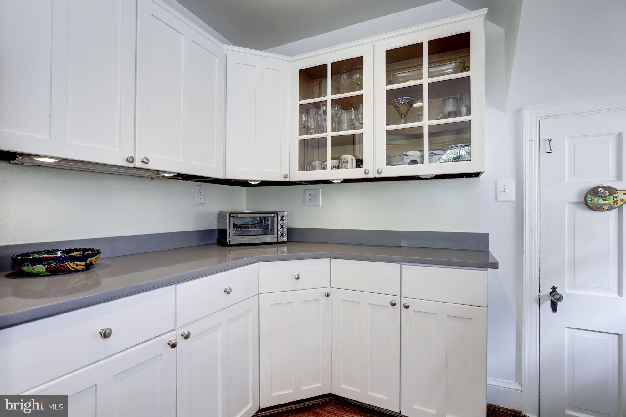 2818 Rittenhouse Street Northwest Washington, DC 20015 - Photo 18 of 30 Kitchen
