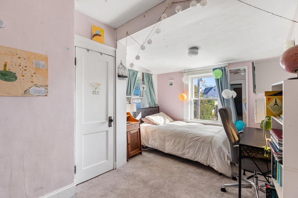 28 Gordon Road Medford, MA 02155 - Photo 28 of 42