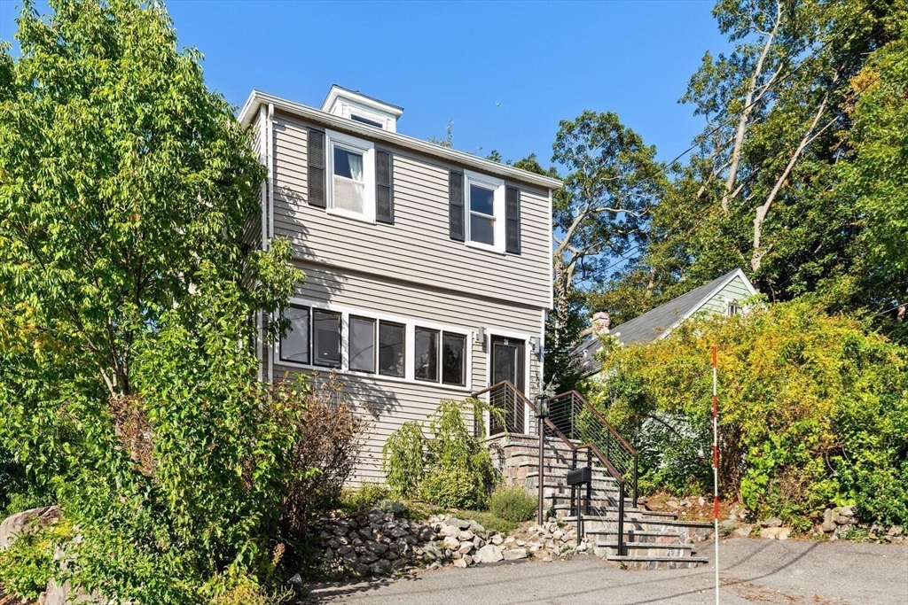 28 Gordon Road Medford, MA 02155 - Photo 40 of 42