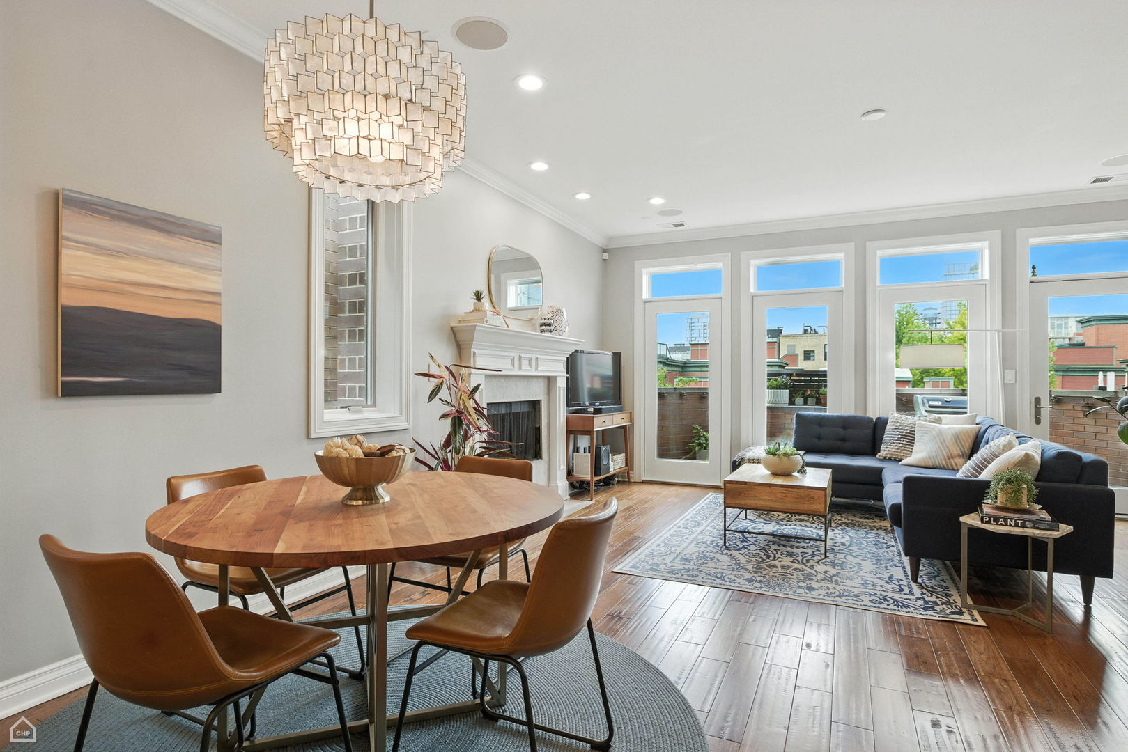 1031 West Monroe Street, Unit 4 Chicago, IL 60607 - Photo 10 of 22 Gallery Image 10