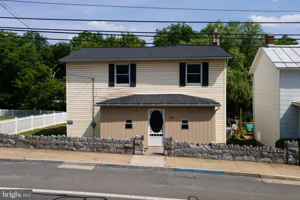 $275,000 | 3508 North Main Street, Toms Brook, VA 22660