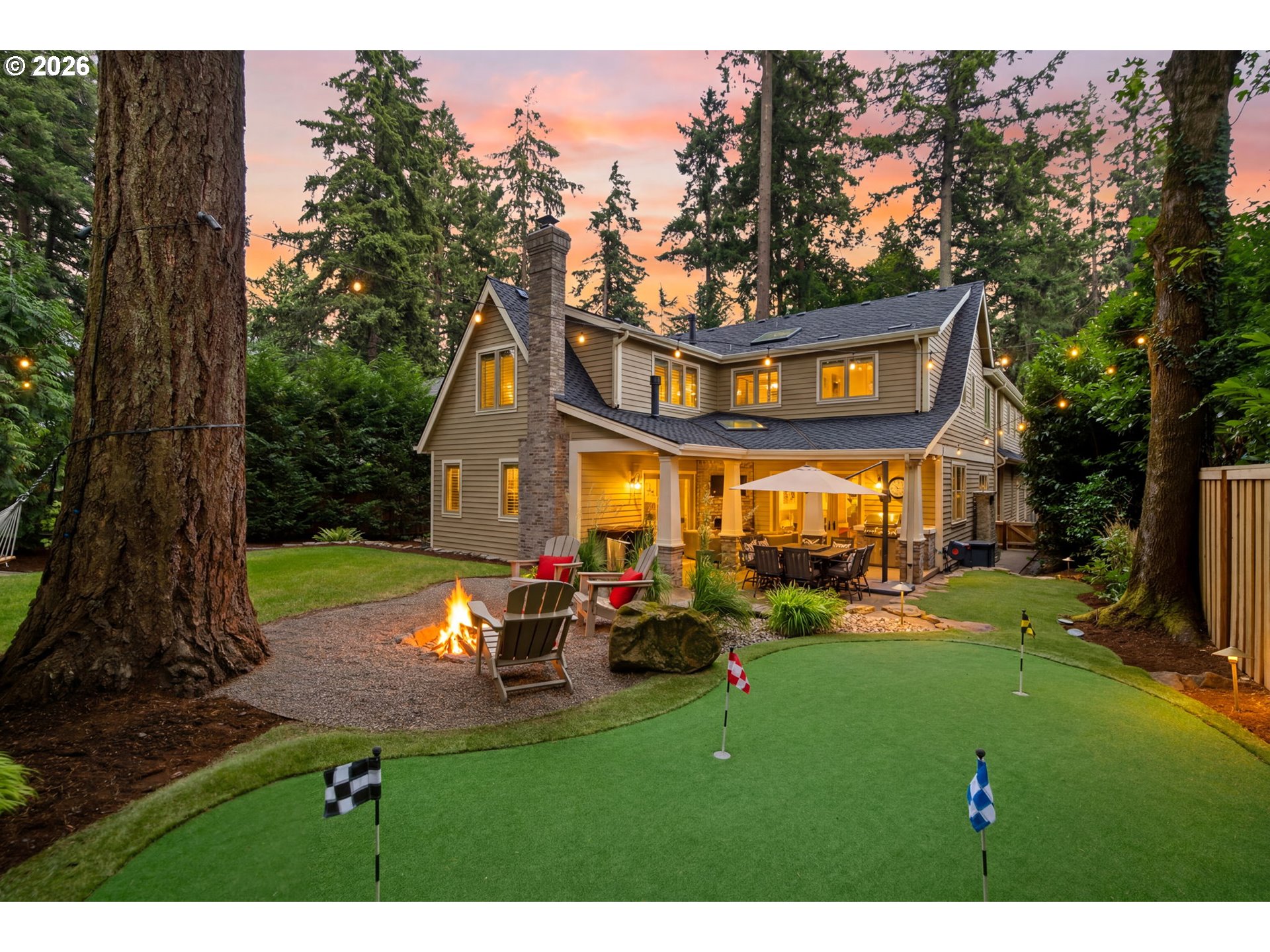 1093 Chandler Road Lake Oswego, OR 97034 - Photo 2 of 47