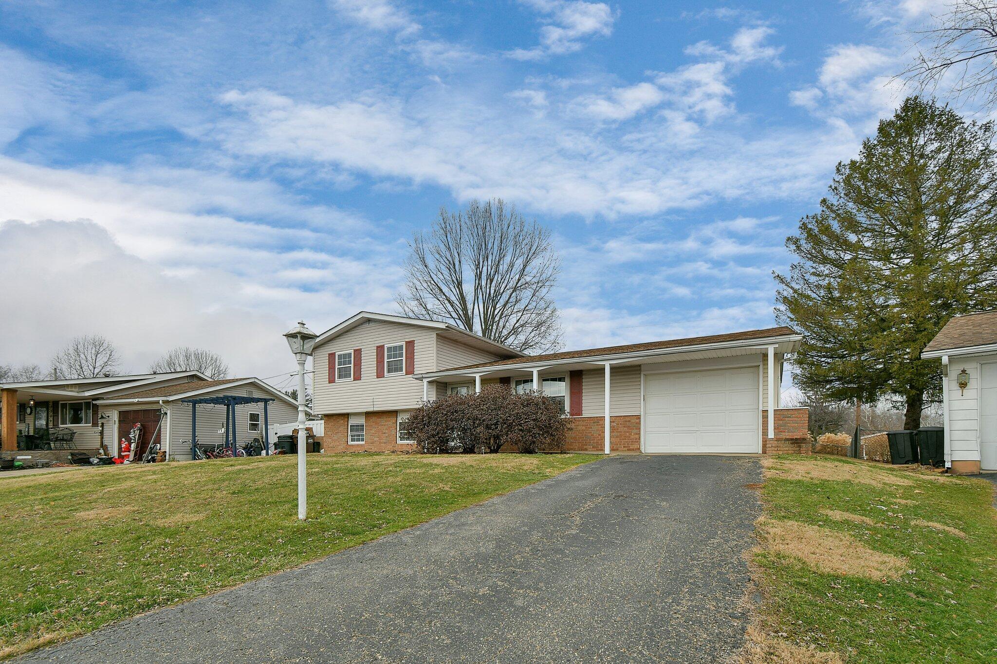 176 Ruth Avenue Logan, OH 43138 - Photo 4 of 25 Welcome to 176 Ruth Avenue in Logan, Ohio!