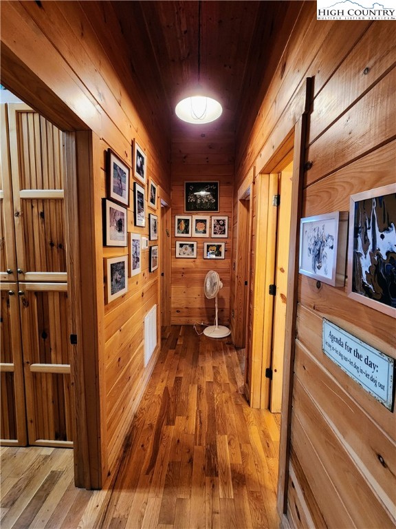 395 Rough Ridge Road Sugar Mountain, NC 28604 - Photo 22 of 42 Gallery Image 22