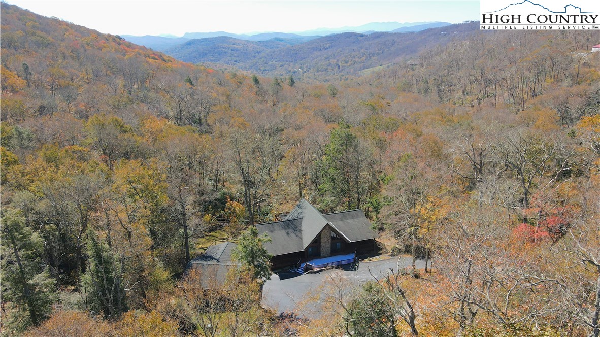 395 Rough Ridge Road Sugar Mountain, NC 28604 - Photo 42 of 42 Gallery Image 42